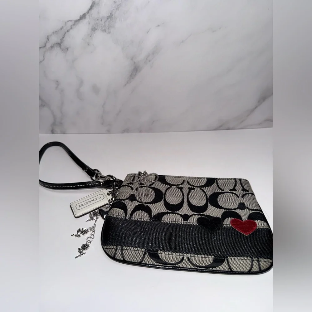 Coach Signature Monogram Wristlet – Customized Rose & Heart 🌹